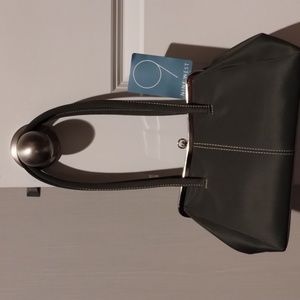 Nine West Kiss lock Green Purse